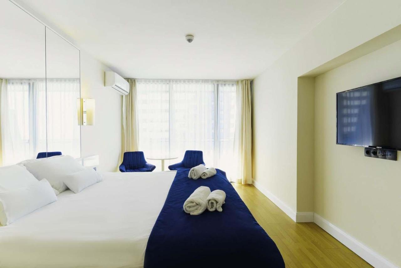 Elegance Sea View Aparthotel In Orbi City บาทูมิ ภายนอก รูปภาพ
