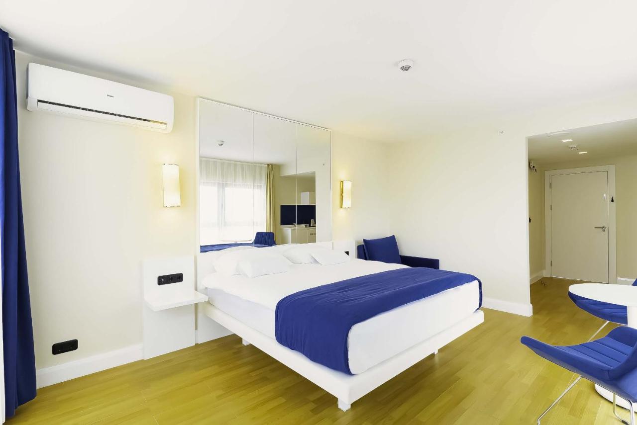 Elegance Sea View Aparthotel In Orbi City บาทูมิ ภายนอก รูปภาพ