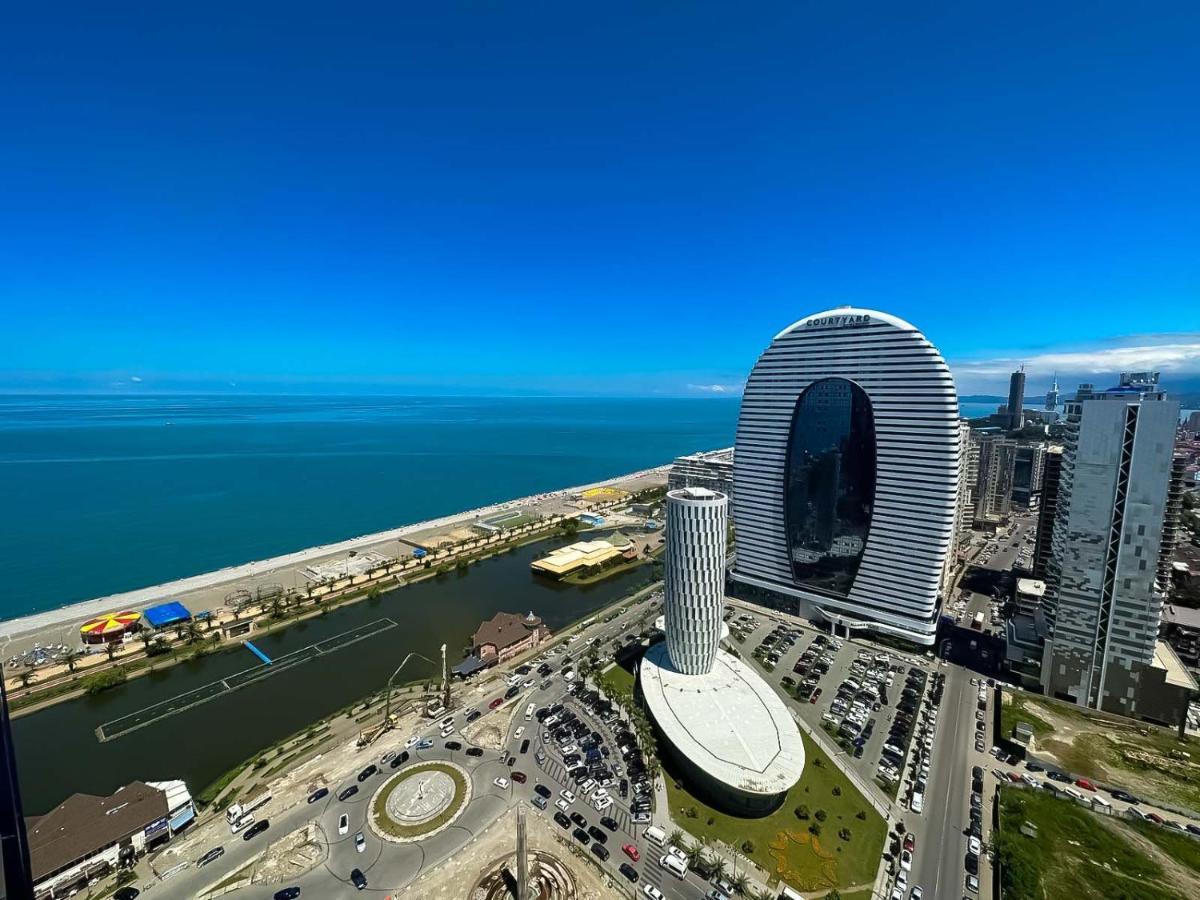 Elegance Sea View Aparthotel In Orbi City บาทูมิ ภายนอก รูปภาพ