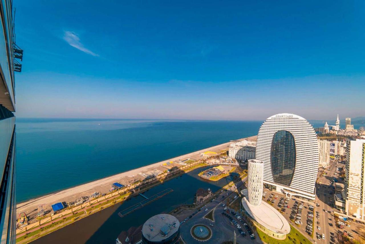 Elegance Sea View Aparthotel In Orbi City บาทูมิ ภายนอก รูปภาพ