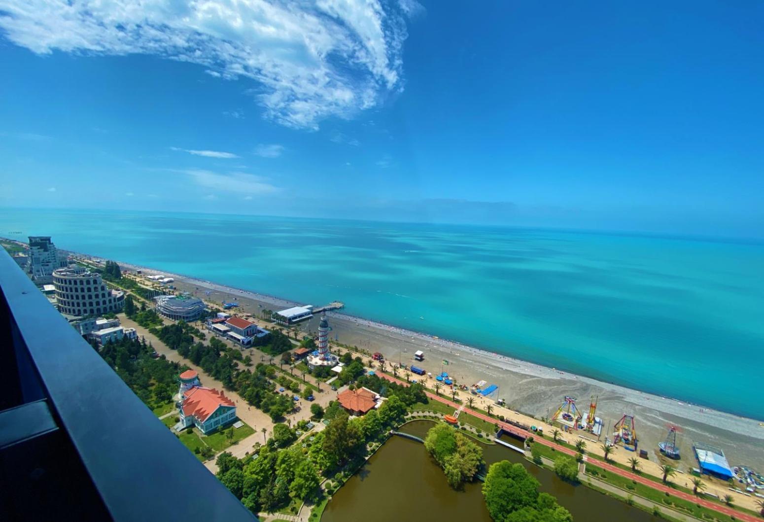 Elegance Sea View Aparthotel In Orbi City บาทูมิ ภายนอก รูปภาพ