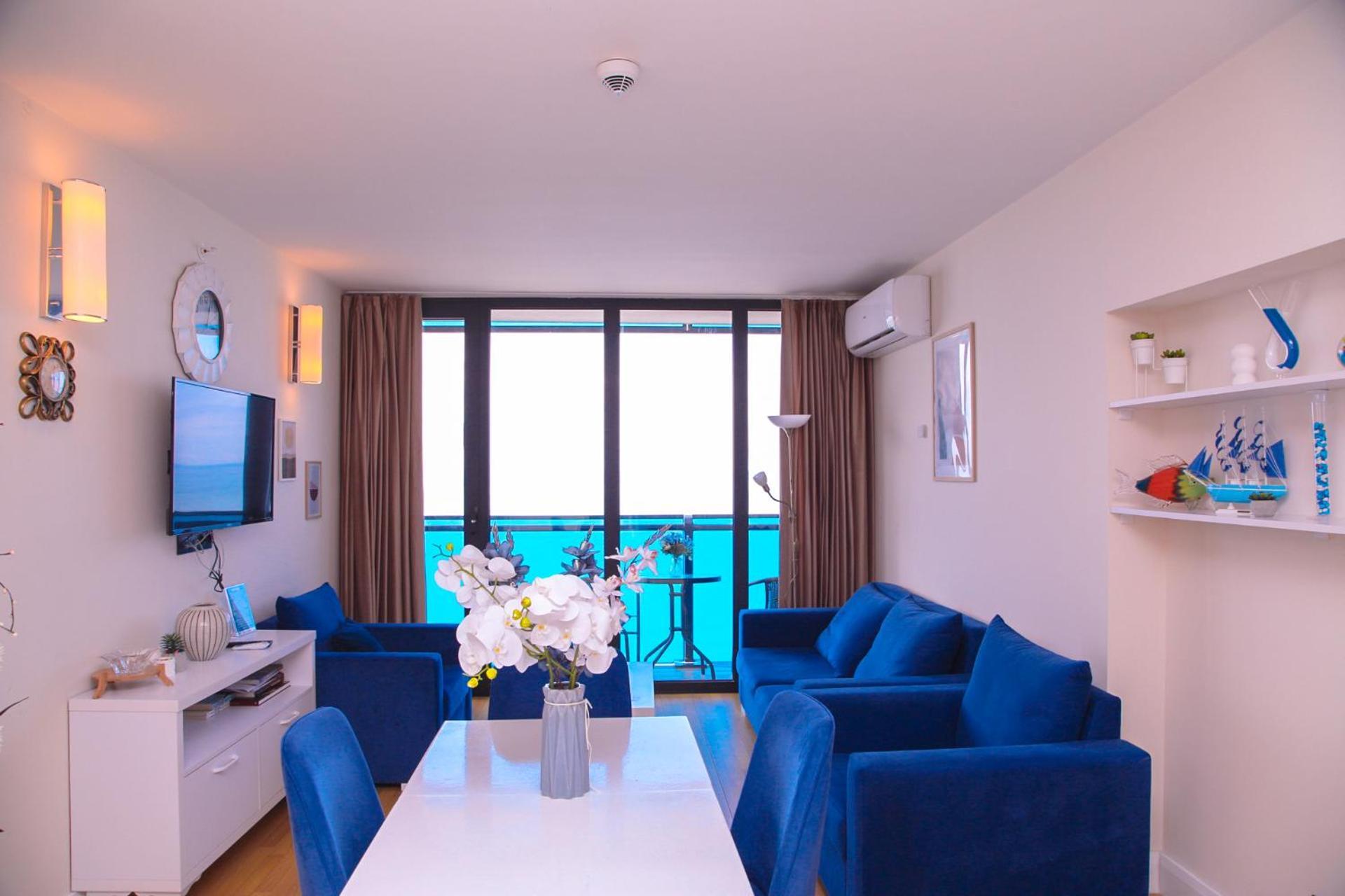 Elegance Sea View Aparthotel In Orbi City บาทูมิ ภายนอก รูปภาพ