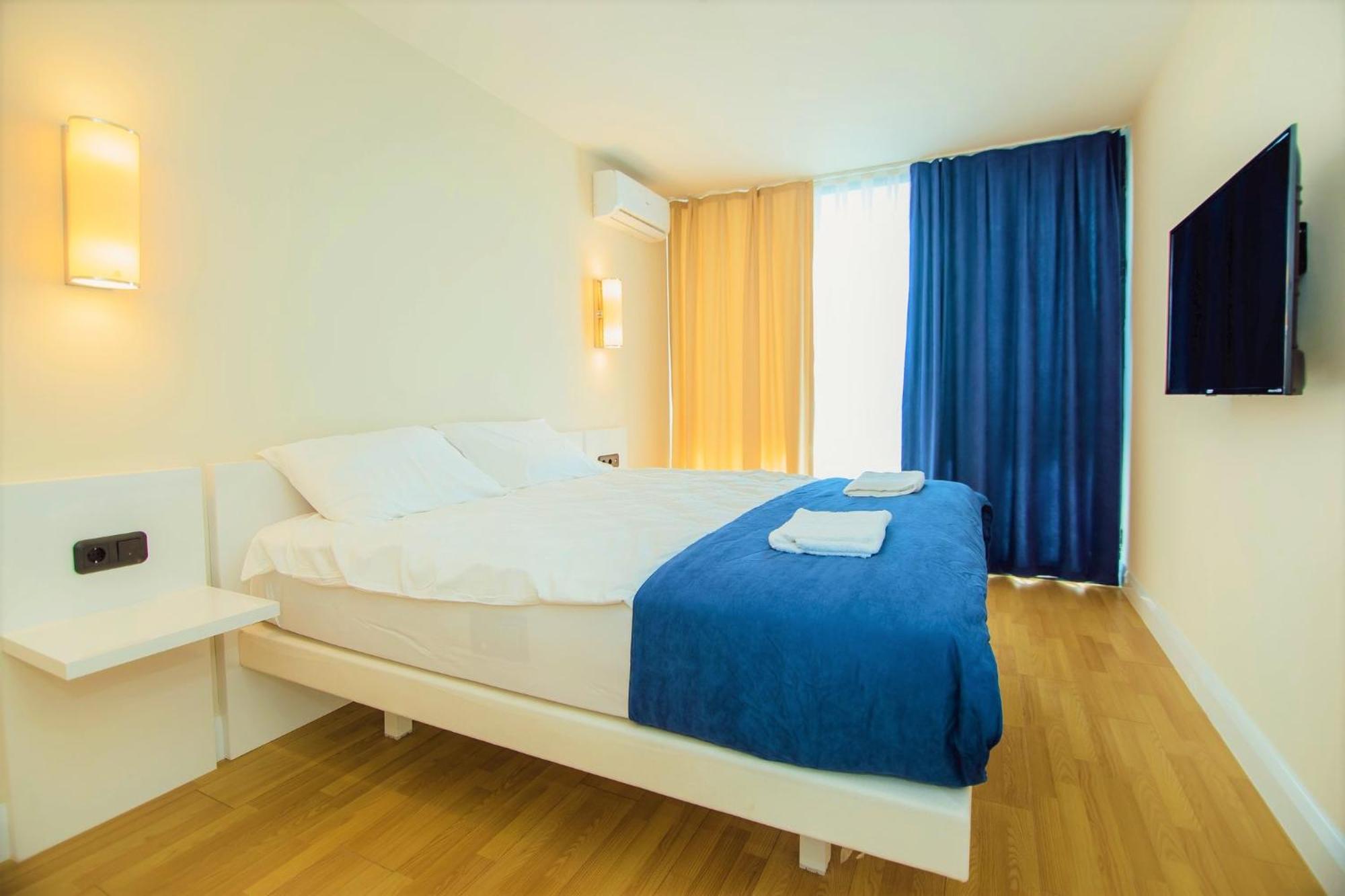 Elegance Sea View Aparthotel In Orbi City บาทูมิ ภายนอก รูปภาพ